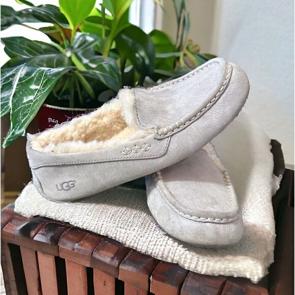 🔥🔥UGG Ansley Water Resistant Slippers Cozy comfy Loafers Size 6 - Picture 14 of 15